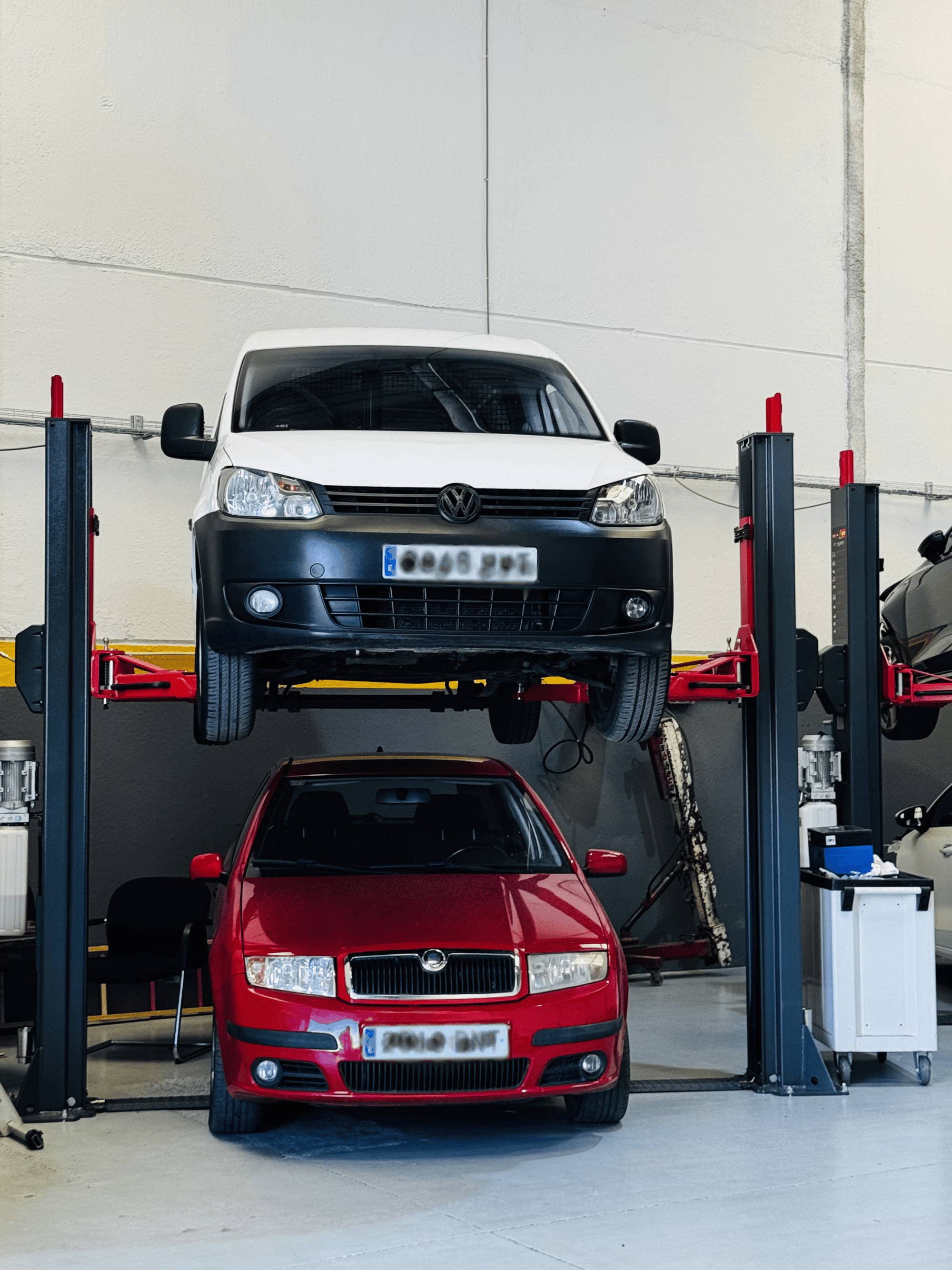 Elevador de dos columnas